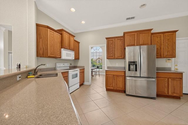 306 TERRANOVA BOULEVARD, Winter Haven, FL 33884