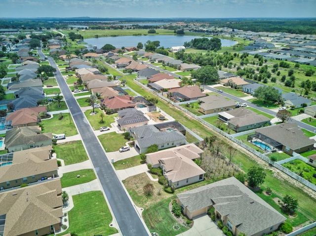 306 TERRANOVA BOULEVARD, Winter Haven, FL 33884