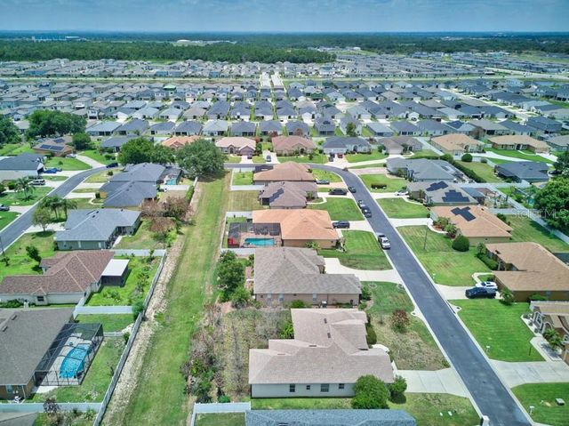 306 TERRANOVA BOULEVARD, Winter Haven, FL 33884