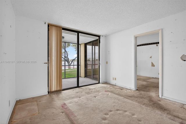 114 Lake Emerald Drive 104, Oakland Park, FL 33309