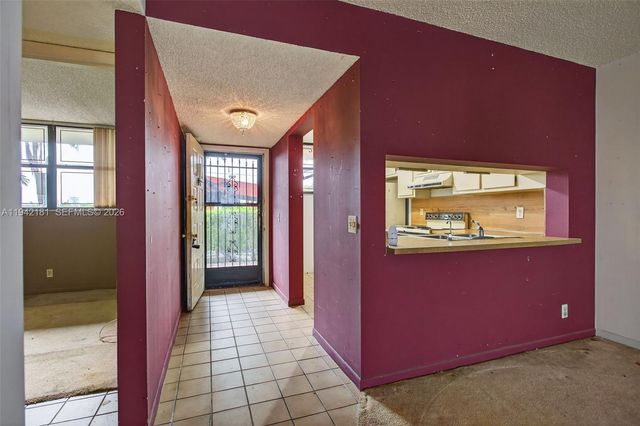 114 Lake Emerald Drive 104, Oakland Park, FL 33309