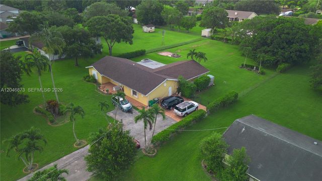 13450 SW 26th St, Davie, FL 33325
