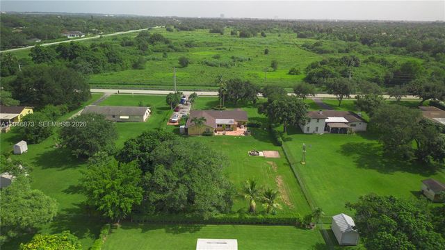 13450 SW 26th St, Davie, FL 33325
