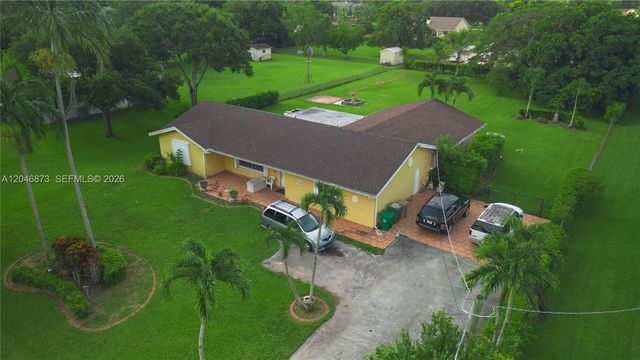 13450 SW 26th St, Davie, FL 33325
