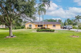 13450 SW 26th St, Davie, FL 33325