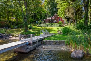 71 Cedar Drive, Danbury, CT 06810