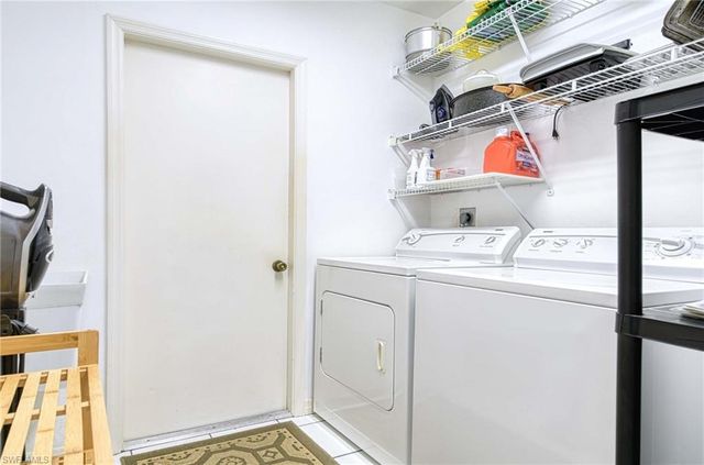 3590 Kent DR, Naples, FL 34112