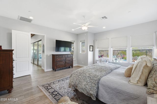 11538 W Montansoro Lane, Peoria, AZ 85383
