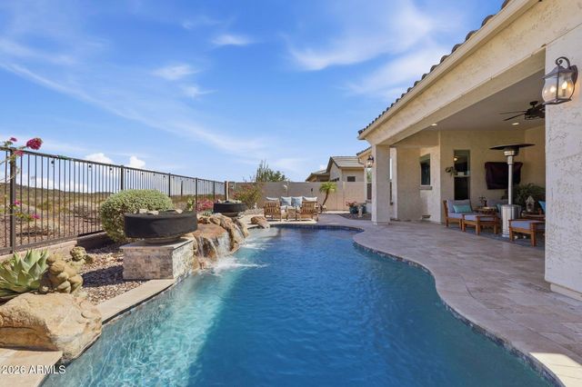 11538 W Montansoro Lane, Peoria, AZ 85383