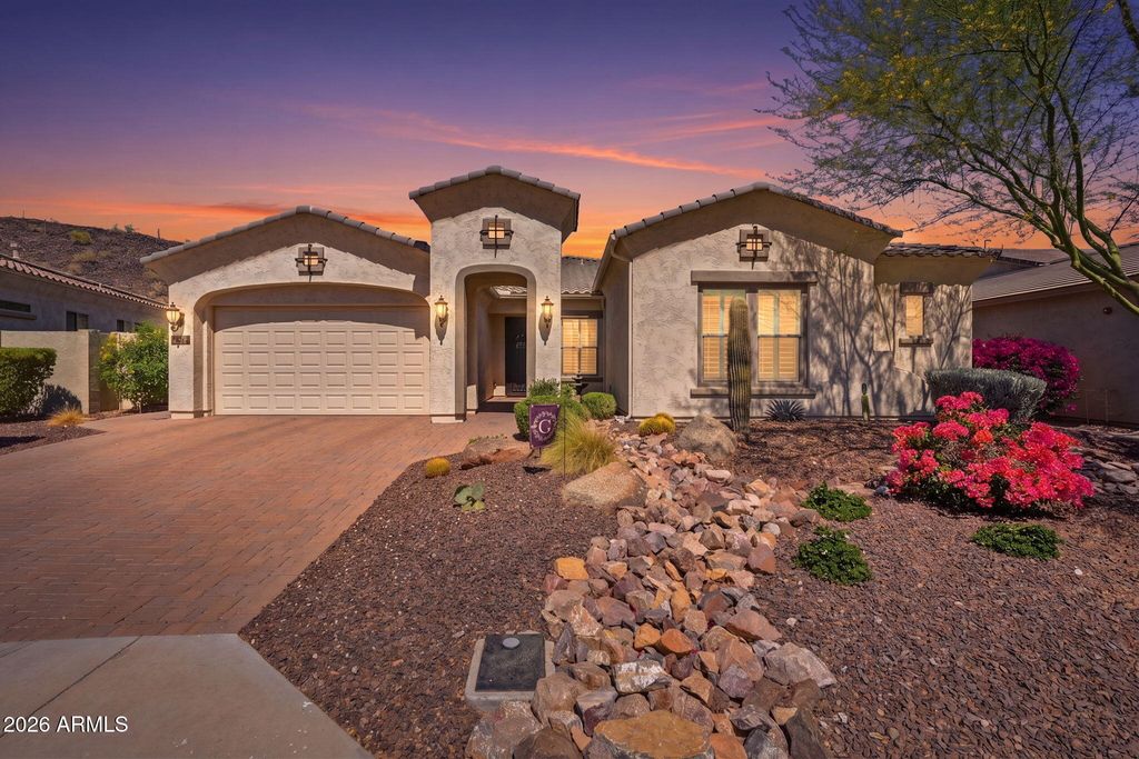 11538 W Montansoro Lane, Peoria, AZ 85383