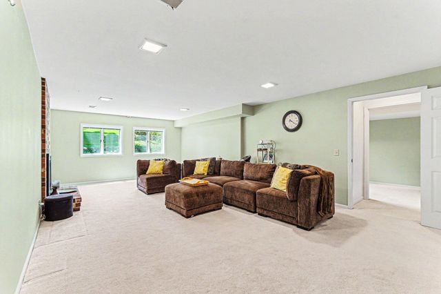 3598 Charlevoix Drive SE 116, Grand Rapids, MI 49546