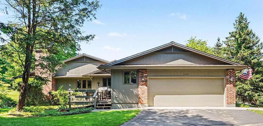 3598 Charlevoix Drive SE 116, Grand Rapids, MI 49546