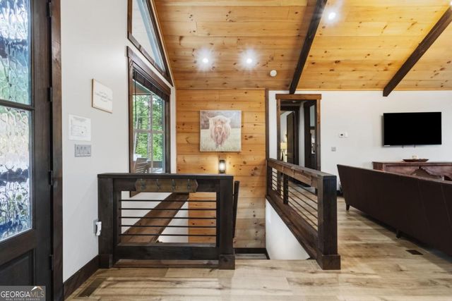 254 Leatherwood Mountain Road, Ellijay, GA 30540