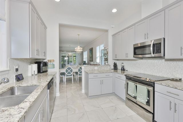 2088 SHERBROOK AVENUE, Davenport, FL 33837