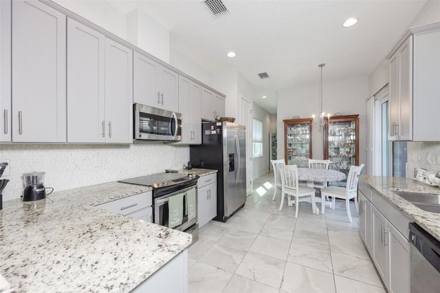 2088 SHERBROOK AVENUE, Davenport, FL 33837