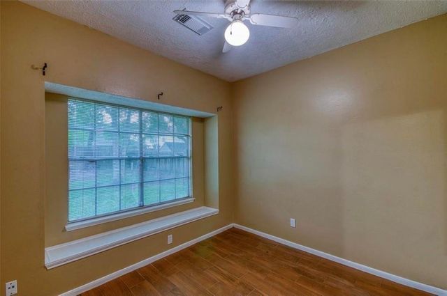 4803 Widerop Lane, Friendswood, TX 77546