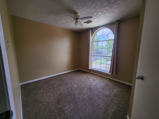 4803 Widerop Lane, Friendswood, TX 77546