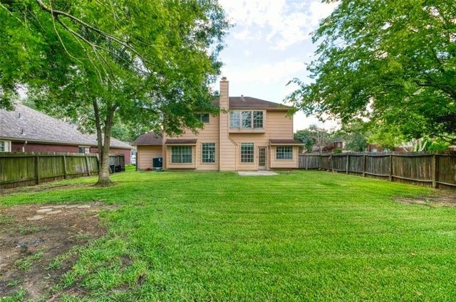4803 Widerop Lane, Friendswood, TX 77546