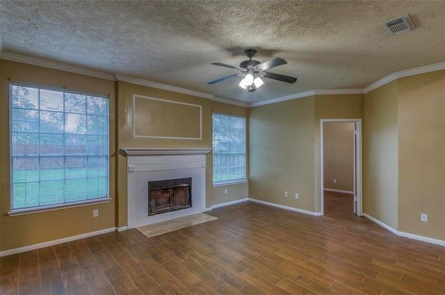 4803 Widerop Lane, Friendswood, TX 77546