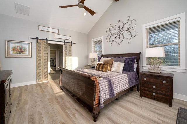 321 Running Deer LN, Dripping Springs, TX 78620