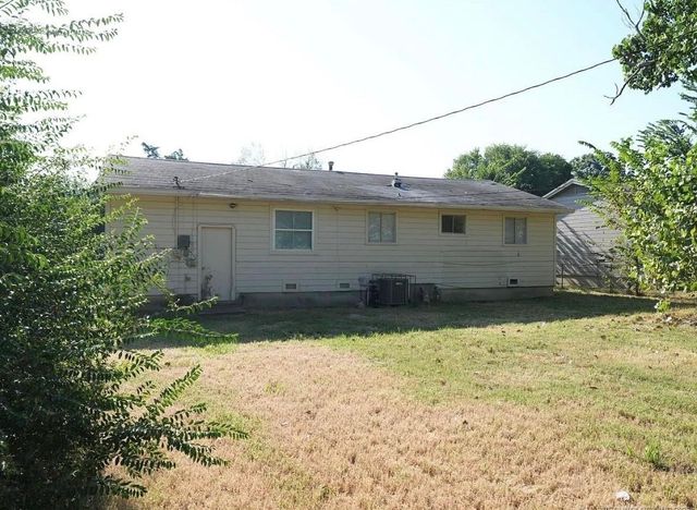 5462 N Johnstown Avenue, Tulsa, OK 74126