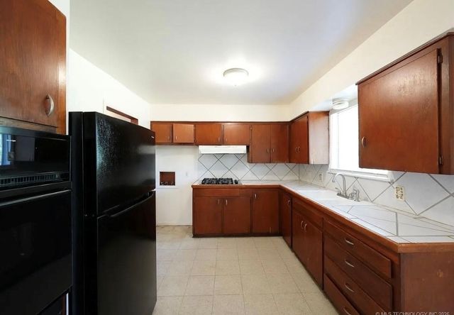 5462 N Johnstown Avenue, Tulsa, OK 74126