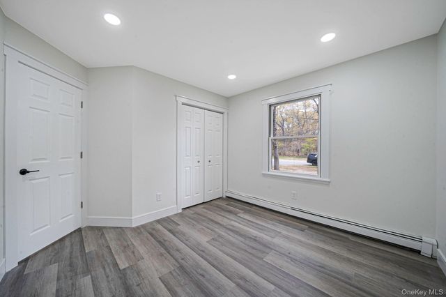 104 Cedarhurst Avenue, Medford, NY 11763