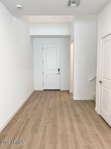 9233 E Smith Avenue, Mesa, AZ 85212