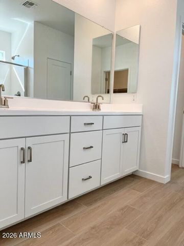 9233 E Smith Avenue, Mesa, AZ 85212