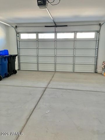 9233 E Smith Avenue, Mesa, AZ 85212