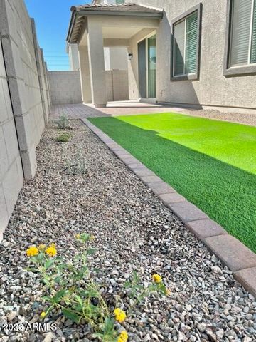 9233 E Smith Avenue, Mesa, AZ 85212