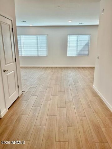 9233 E Smith Avenue, Mesa, AZ 85212