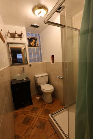 2039 W 18th Place, Chicago, IL 60608
