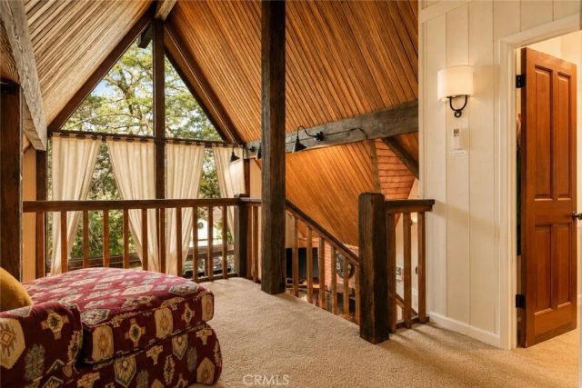 493 Pioneer, Lake Arrowhead, CA 92352
