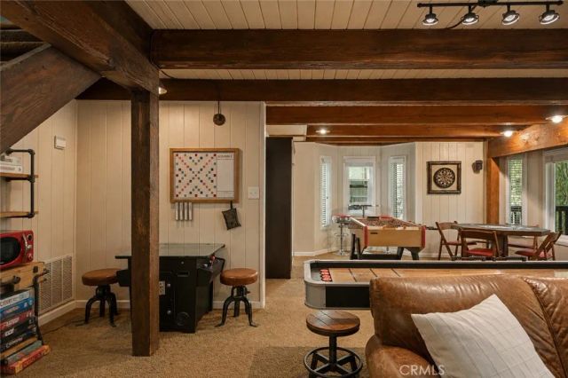 493 Pioneer, Lake Arrowhead, CA 92352