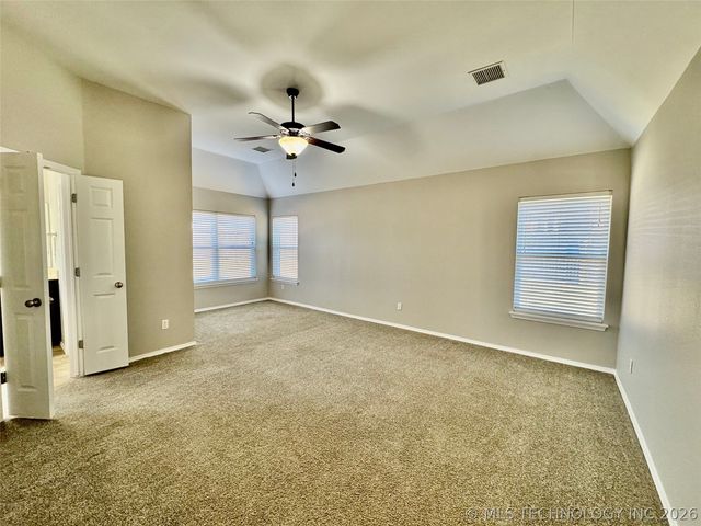 4405 N Oak Avenue, Broken Arrow, OK 74012