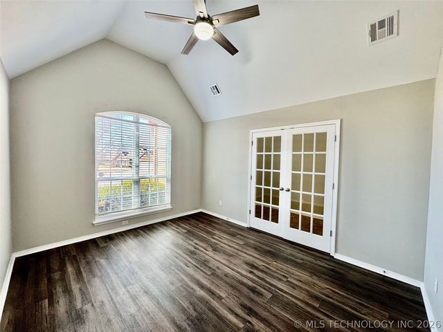 4405 N Oak Avenue, Broken Arrow, OK 74012