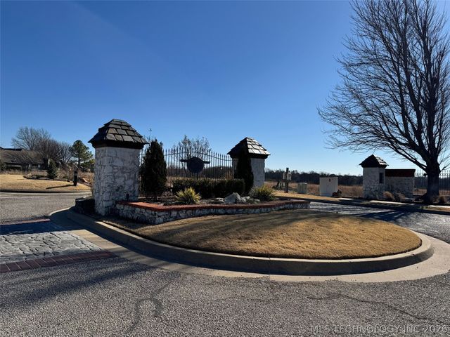 4405 N Oak Avenue, Broken Arrow, OK 74012