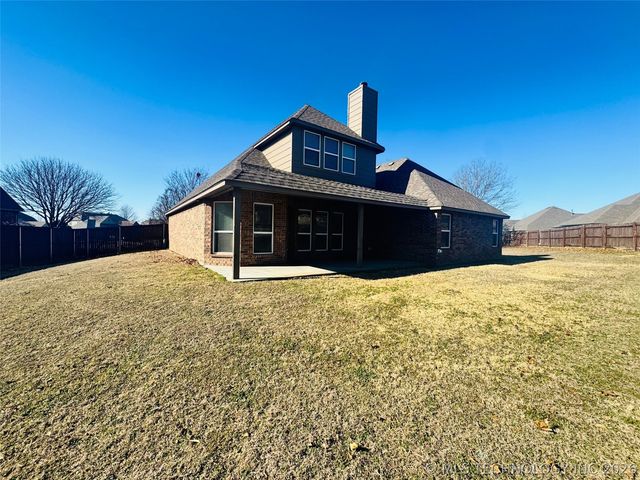 4405 N Oak Avenue, Broken Arrow, OK 74012