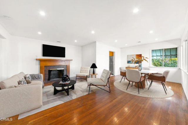 5512 Vantage Avenue, Valley Village, CA 91607