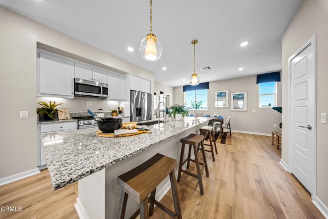 536 Via Zibello, Camarillo, CA 93012