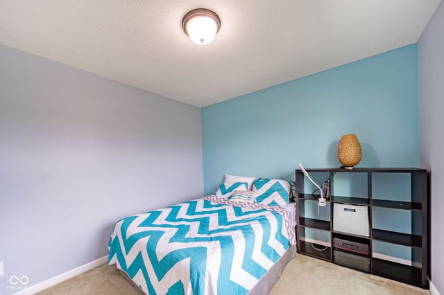 5825 Somerset Boulevard E, Bargersville, IN 46106