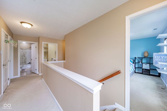 5825 Somerset Boulevard E, Bargersville, IN 46106