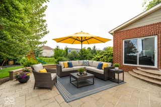 5825 Somerset Boulevard E, Bargersville, IN 46106