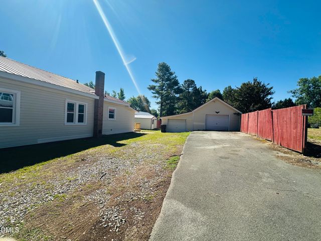 219 Barnette Avenue, Roxboro, NC 27573