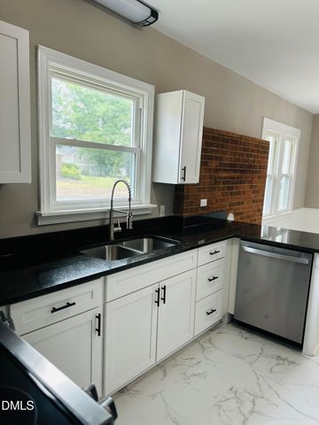 219 Barnette Avenue, Roxboro, NC 27573