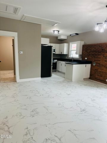 219 Barnette Avenue, Roxboro, NC 27573