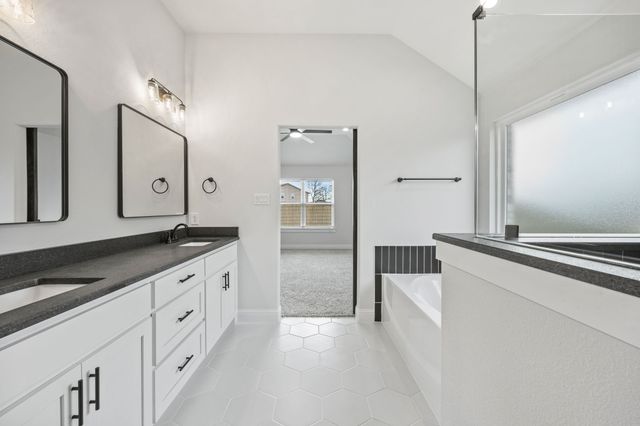 1400 Oak Valley, Denton, TX 76209