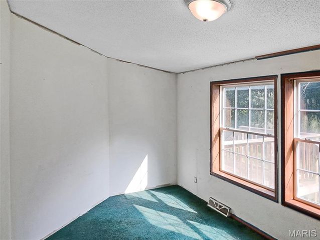 5631 Cherokee Lane, House Springs, MO 63051