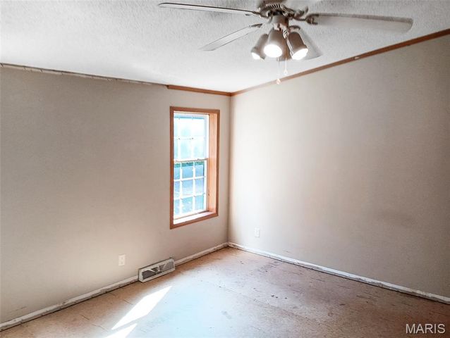 5631 Cherokee Lane, House Springs, MO 63051